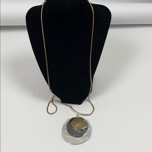 - Tri-circle pendant necklace